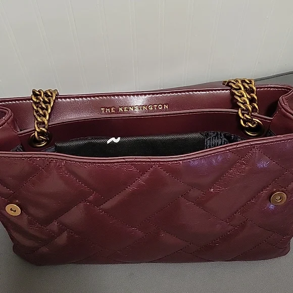 Kurt Geiger London XXL Kensington Soft Quilted Leather Convertible Shoulder Bag - Picture 5 of 8